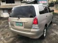 2010 Pristine Condition Toyota Innova E Manual diesel Gen 2-1