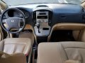 Hyundai Grand Starex 2009 VGT Gold AT Casa Maintained for sale-9