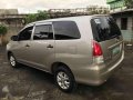 2010 Pristine Condition Toyota Innova E Manual diesel Gen 2-10