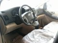 Hyundai Grand Starex 2017 for sale-4