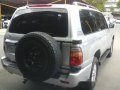 Well-maintained Toyota Land Cruiser 2000 for sale-3