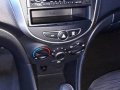 Well-maintained Hyundai Accent 2015 GL A/T for sale-4