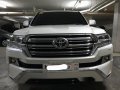 Well-kept Toyota Land Cruiser 2016 VX A/T for sale-1