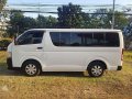 Toyota Hiace commuter 2013 for sale-4