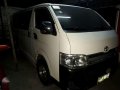 Toyota Hiace commuter 2011 for sale-1