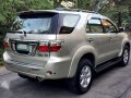 2011 Toyota Fortuner G Diesel AT for sale-3