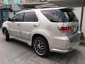 Toyota Fortuner matic 2.7vvti gas 2008 for sale-7