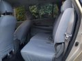 Toyota Innova E 2010 MT for sale-4