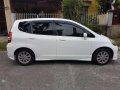 Honda Fit 2009 AT white for sale-2