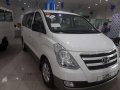 2018 Hyundai Starex Swivel Seat AT Promo 98k DP for sale-1