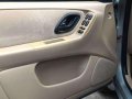 Ford Escape 2005 AT with Casa Rec for sale-5