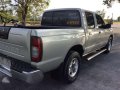 Nissan Frontier titinum 2003 A.T for sale-3