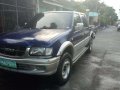 Isuzu Fuego 2004 4wd AT Blue All power For Sale -2