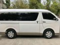 Toyota Hiace Grandia 2012 MT for sale -4