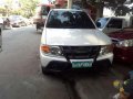 Isuzu Crosswind xl model 2010 for sale -0