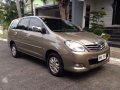 2010 Toyota Innova V 2.0 Top of the Line For Sale -0