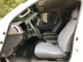 Toyota Hiace Grandia 2012 MT for sale -6
