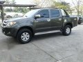 Rush sale Toyota Hilux manual 4x4 2007 model-2