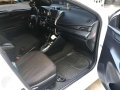 Toyota Yaris 1.3E AT 2016 Very Fresh For Sale -8