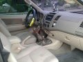 Rush sale Toyota Hilux manual 4x4 2007 model-4