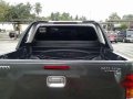 Rush sale Toyota Hilux manual 4x4 2007 model-5