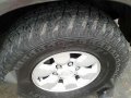 Rush sale Toyota Hilux manual 4x4 2007 model-9