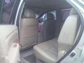 Toyota Fortuner G automatic 2011mdl rushhh sale-5