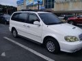 Kia Sedona Carnival White Van 2003 For Sale -1