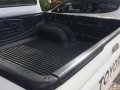 Fresh Toyota Hilux 2003 2.4 2.0 White For Sale -6