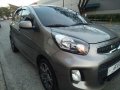 Well-maintained Kia Picanto 2017 for sale-1