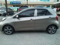 Well-maintained Kia Picanto 2017 for sale-5