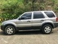Ford Escape 2004 Well maintained Silver For Sale -2