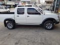 Nissan Frontier Manual 4x4 Diesel 2003 for sale-3