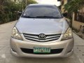 Toyota Innova E 2010 Manual Diesel for sale-8