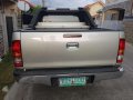 Toyota Hilux e 2006model diesel for sale-3