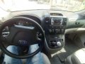 Kia Carnival 2007 like new for sale-9