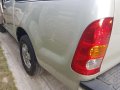 Toyota Hilux e 2006model diesel for sale-5