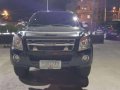 Isuzu Dmax LS manual transmission 2010 model for sale-5