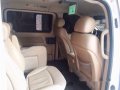 Hyundai Grand Starex 2012 for sale-5