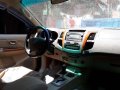 Toyota Fortuner G AT 4x2 diesel 2009 for sale-3