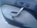 2016 Ford Fiesta sedan manual for sale-3
