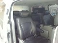 For sale Hyundai Starex Vgt 2009 Diesel Automatic 12 seater-5