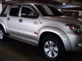 For sale 2006 Toyota Hilux D4d 4x4 Manual G series Top of the line-0