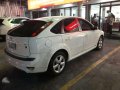 Ford Focus Hatchback 2007 AT White For Sale -6