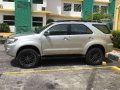 Toyota Fortuner 2.5 D4D AT Silver SUV For Sale -9