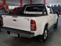 Well-maintained Toyota Hilux 2014 for sale-5