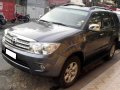 Toyota Fortuner G 2011 diesel automatic for sale-0