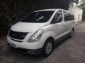 2009 Hyundai Grand Starex Gold AT for sale-1