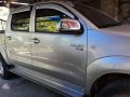 Toyota Hilux G 4x2 Fresh unit 2011 for sale-0