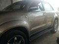 Toyota Fortuner 4x4 matic v 2010 for sale-0